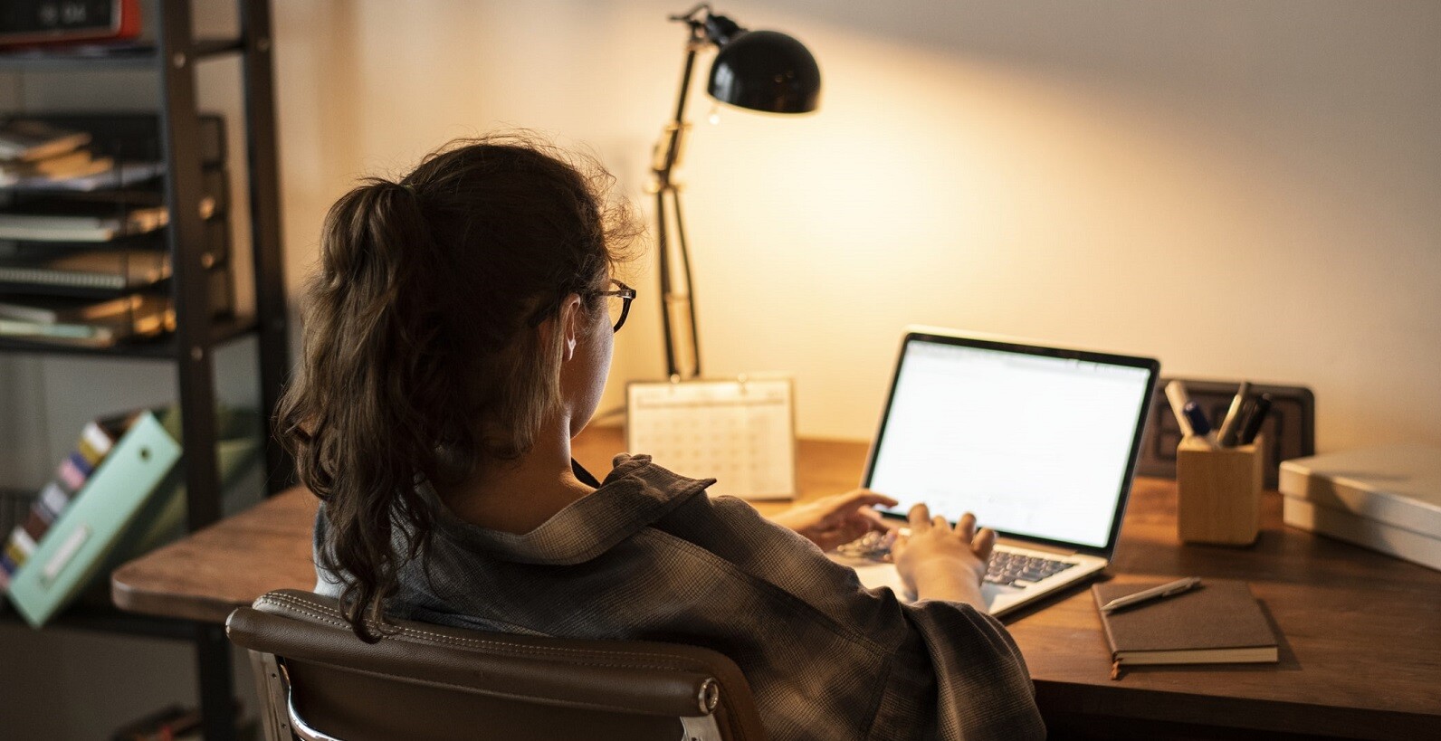 como contratar freelancer